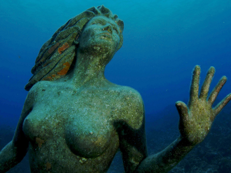 Amphitrite, Mermaid of Grand Cayman.  Photo © by Eddy Wong.