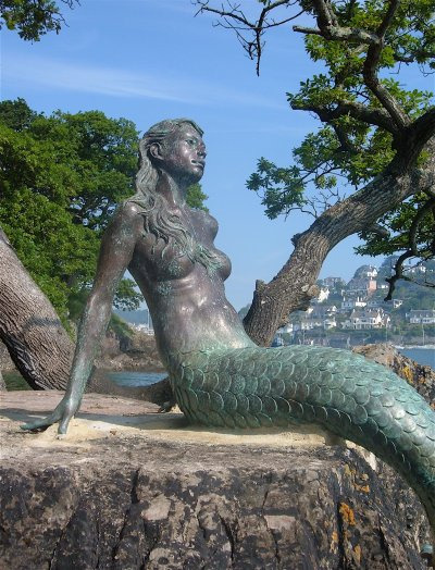 Miranda, Mermaid of Dartmouth.  Bronze statue by Elisabeth Hadley.