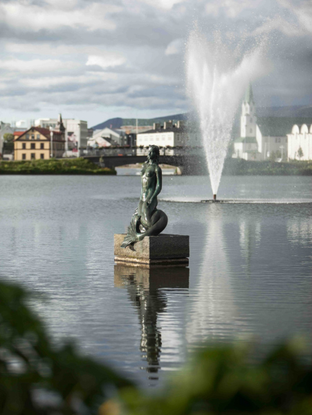Iceland's Hafmeyjan (Mermaid) Statue by Nína Sæmundsson.  Photo © Bjarki Bragason.