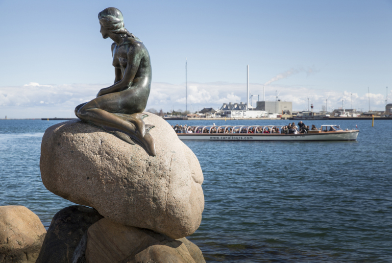 The Little Mermaid (Den Lille Havfrue), Copenhagen.  Photo © by News Øresund - Johan Wessman.
