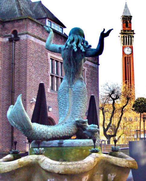 Birmingham Mermaid.  Photo © by Tanya Dedyukhina