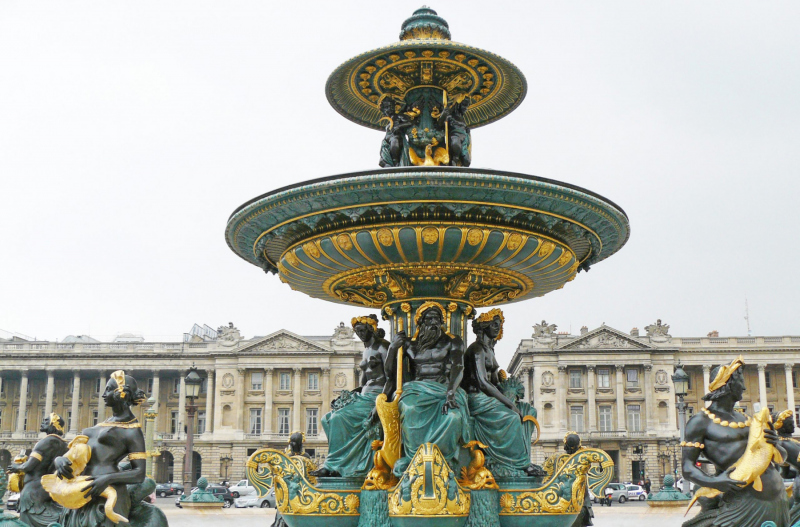 Tritons and Mermaids at Place de la Concorde.  Photo © by Marie-Hélène Cingal