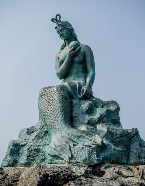 The Princess Hwangok Mermaid of Doengbaek.  Photo © by Laura Raymond.