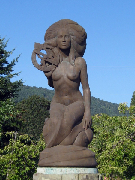 Nerissa, Mermaid of Ganges.  Photo © by Ruth Hartnup.