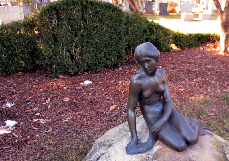 The Little Mermaid, Victor Borge's Grave.  Photo by Charles Stow.