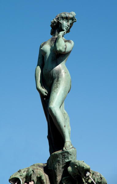 Havis Amanda Statue.  Photo © by Matt Prince.