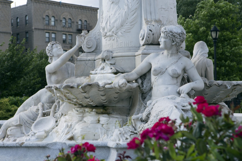 The Heinrich Heine Lorelei Fountain.  Photo © by Brian Benton.