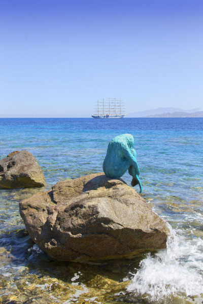 Ile Rousse mermaid.  Photo © by Gabriel Diana
