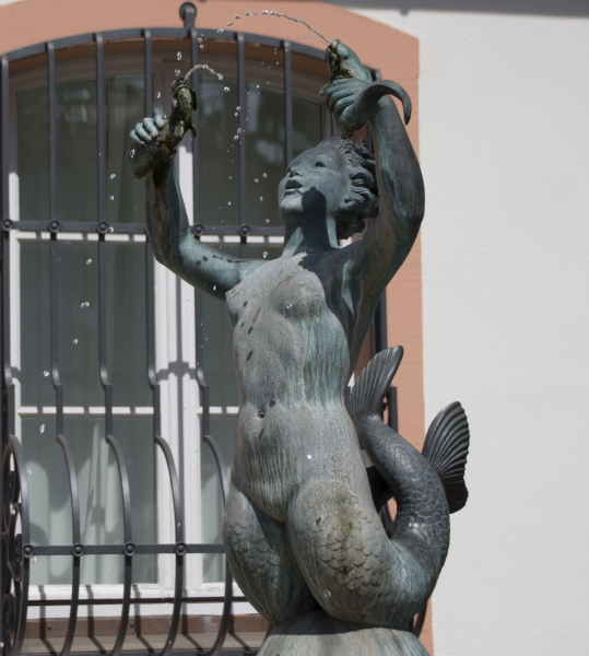 Mermaid Statue in Mainz, Germany.  Photo © Svenya Thundiyil