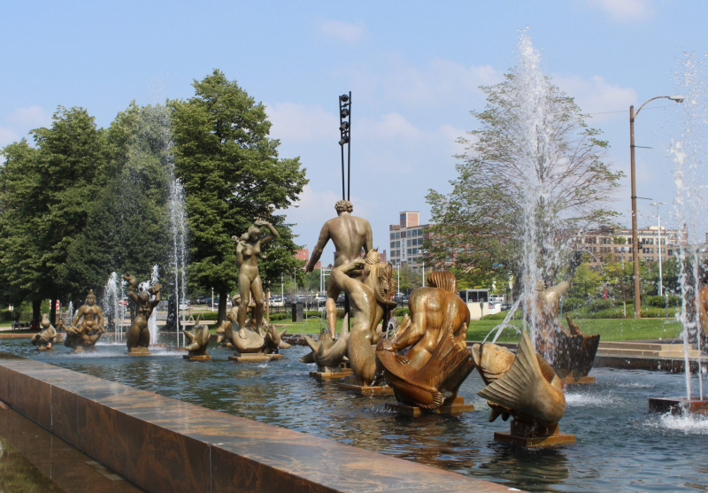"Meeting of the Waters" Sculptures.  Photo © by Mabucka.