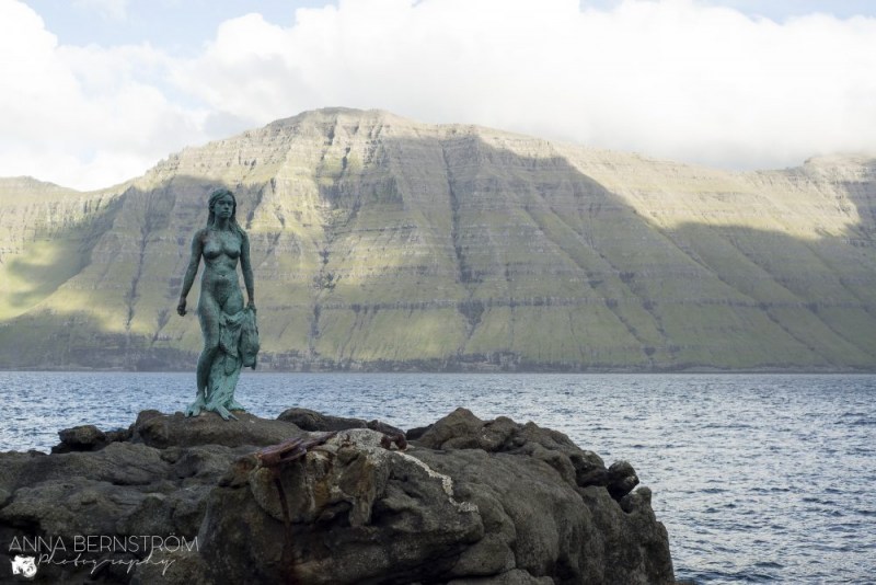 Kópakonan/Selkie in Mikladalur.  Photo © Anna Bernström