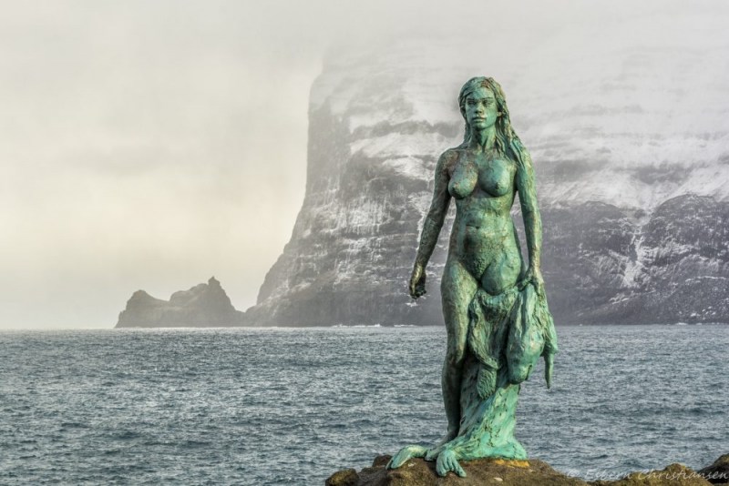 Kópakonan/Selkie in Mikladalur.  Photo © Esbern Christiansen.