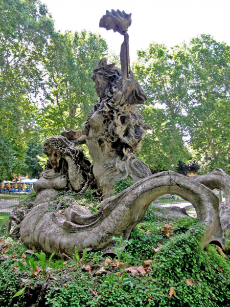 Montagnola Mermaids.  Photo © Michele Fini