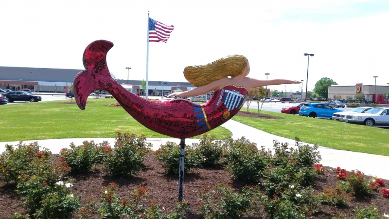 Norfolk Mermaid.  Photo © by Kevin Girard.