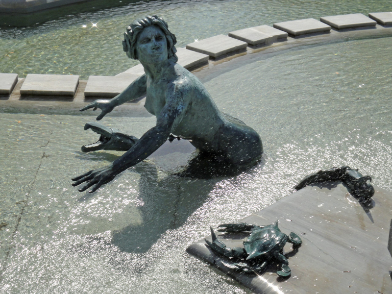 Fountain of Life at NY Botanical Gardens.  Photo © by Cristina Vinatoriu.