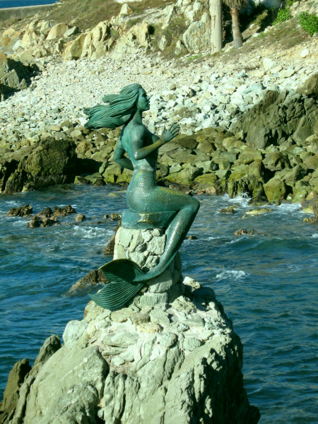 Reina de los Mares statue in Mazatlán, Mexico. Photo by Kimber