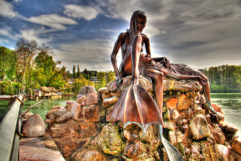 Rheinfelden St. Anna Mermaid statue.  Photo © by Tabea Hablützel.