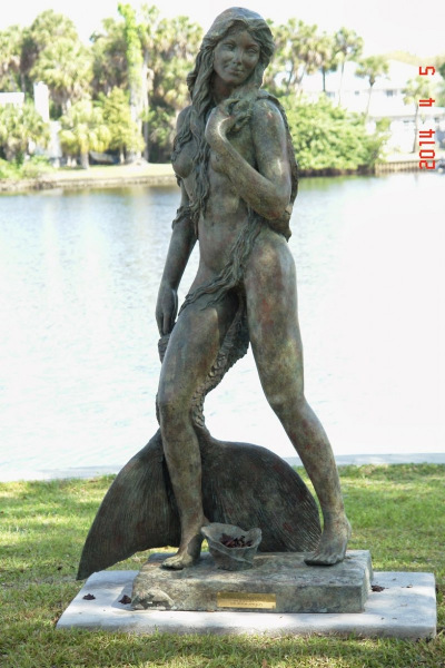 Mermaid Ama of Tarpon Springs.  Photo © by Philip Jepsen.