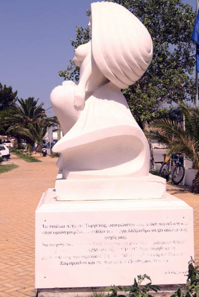 Mermaid Thessalonike on Thasos.  Photo © by Ioanna Tokmakidou.