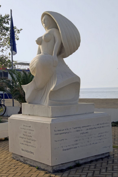 Mermaid Thessalonike on Thasos.  Photo © by Ioanna Tokmakidou.