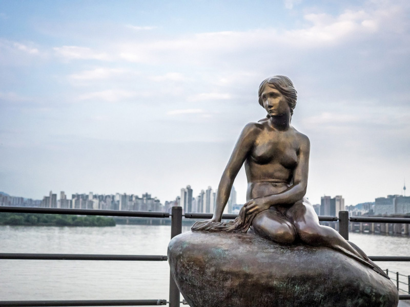 The Little Mermaid in Seoul.  Photo © by Mark Deibert.