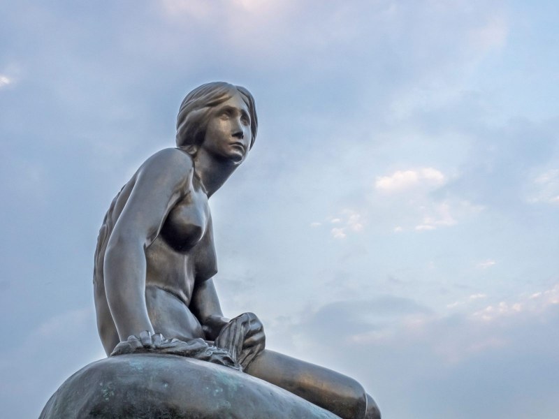 The Little Mermaid in Seoul.  Photo © by Mark Deibert.