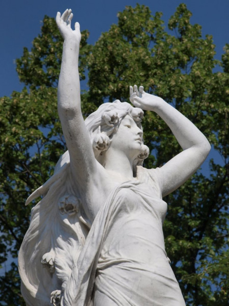 Undine Fountain detail.  Photo by Roberto Verzo.