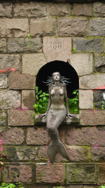 The Užupis Mermaid in Vilnius, Lithuania. Photo © by Kasia Silverka.