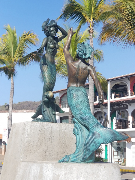 Triton & Mermaid in Puerto Vallarta.  Photo © by Philip Jepsen.