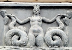 Twin-Tailed Crowned Mermaid