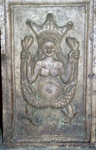 Twin-Tailed Crowned Mermaid