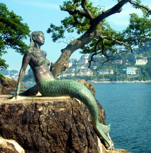 Mermaid statue - Miranda, Mermaid of Dartmouth.
