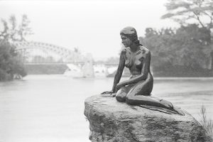 The Little Mermaid in Shenzhen's Window of the World Park