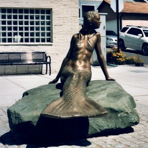 Oak Harbor Mermaid sculpture