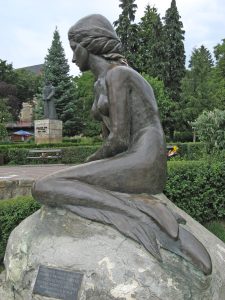 Mica Sirena mermaid sculpture
