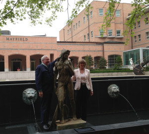 AMA Mermaid Statue, Mayfield Hotel, Seoul